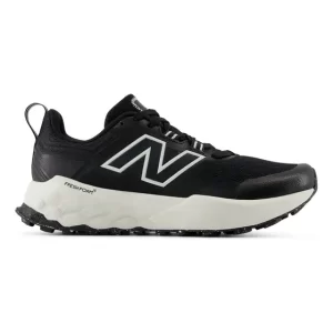 Zapatillas running mujer Trail New Balance Garoe V2 Negra