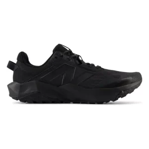 Zapatillas running hombre Trail New Balance Negro Mtntrlf6